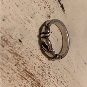Retired James Avery ring